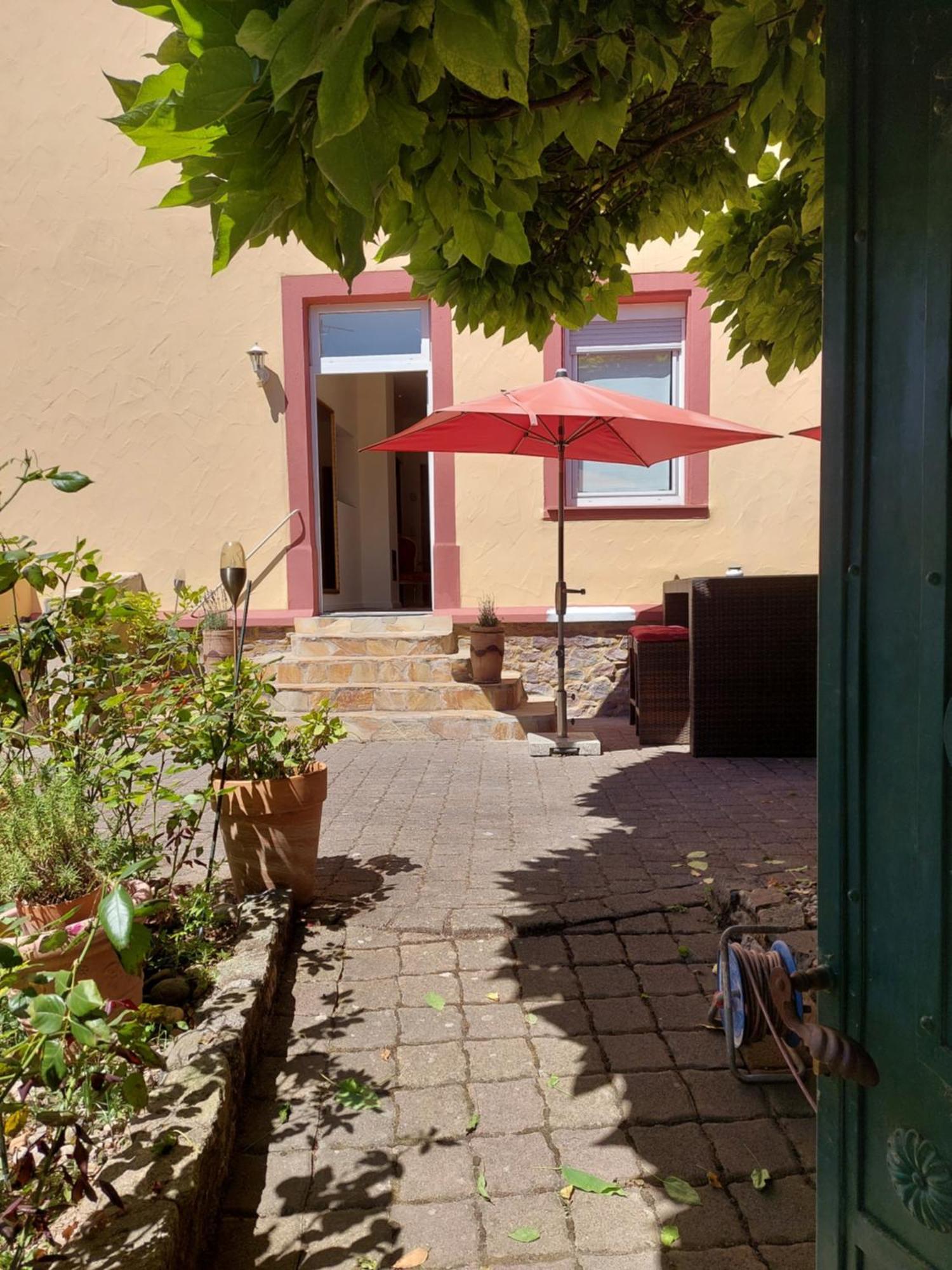 Wohnen Am Dom Apartment Geisenheim Ngoại thất bức ảnh